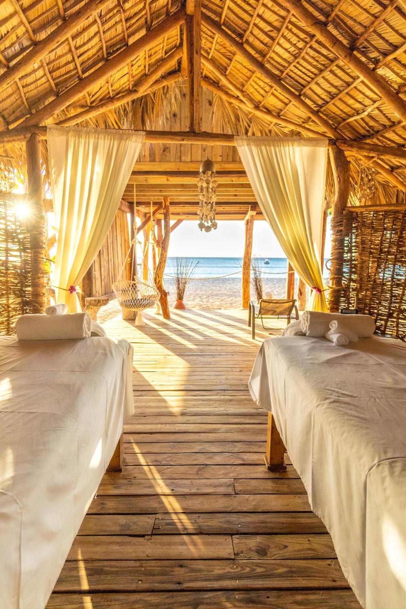 Punta Rucia Lodge Hotel Boutique & Spa Eksteriør billede